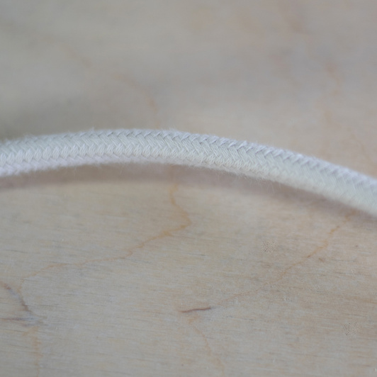 Lampka zadziorna kuleczka