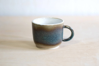 Kubek na kawę, wykonany ręcznie