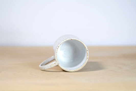 Kubek na herbatę, wykonany ręcznie