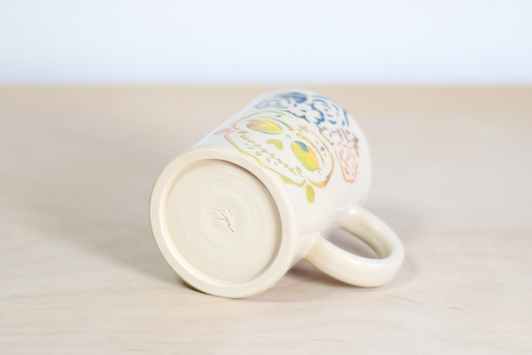 Kubek na kawę lub herbatę. Białe Santa Muerte