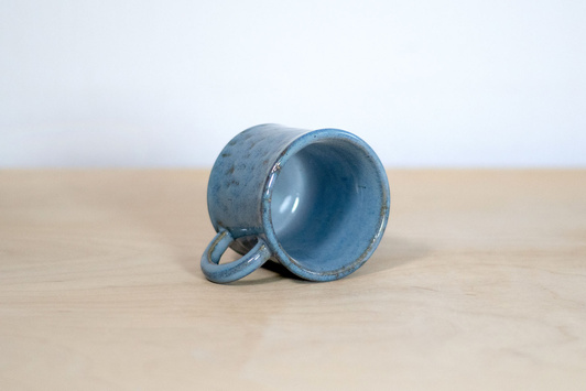 Kubek na herbatę, wykonany ręcznie