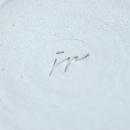 Wazon Biało-Szary dekorowany ręcznie wycinanką w gęsi