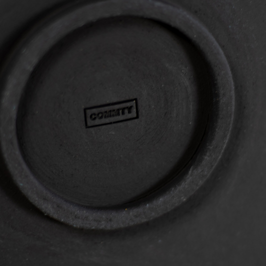 Talerz z motywem plamek pantery