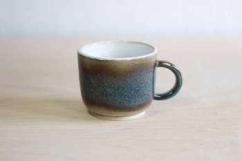 Kubek na kawę, wykonany ręcznie