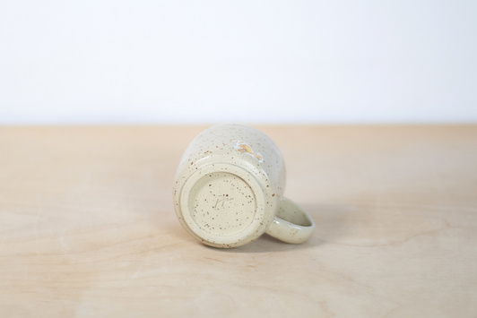 Kubek na kawę, wykonany ręcznie