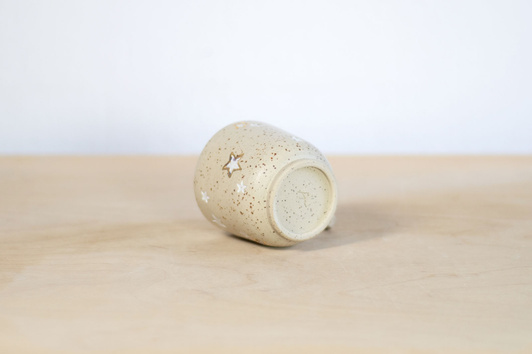 Kubek na kawę, wykonany ręcznie