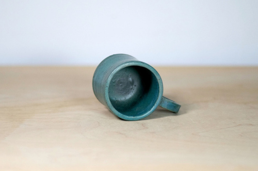 Kubek na kawę, wykonany ręcznie