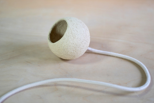 Lampka zadziorna kuleczka