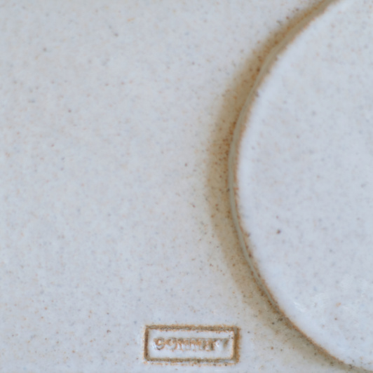 Dekoracja ceramiczna "Abstrakcja" Białe kombinacje