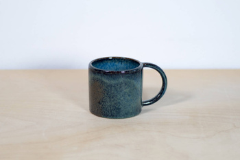 Kubek na kawę, wykonany ręcznie