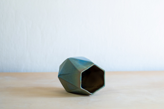 Wazon błyszczący, turkusowy origami