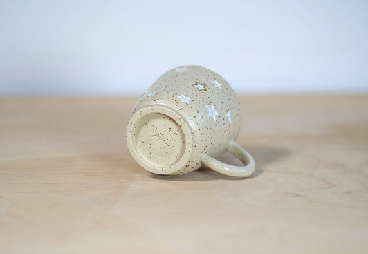 Kubek na kawę, wykonany ręcznie