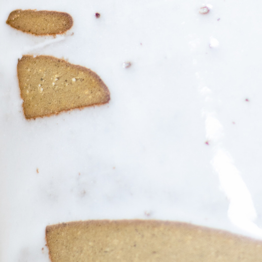 Wazon Orzechowo-Biały