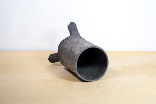 Osłonka Trójnoga Brązowa