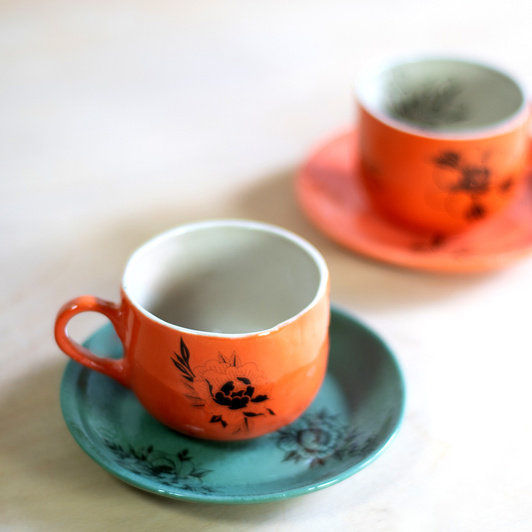 Spodeczek do małej filiżanki z tatuażami, szmaragdowy