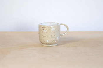 Kubek na kawę, wykonany ręcznie