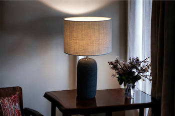 Lampa ceramiczna Czarny Kokon