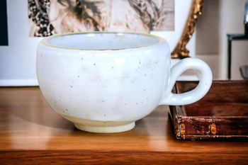 Filiżanka na kawę, wykonana ręcznie