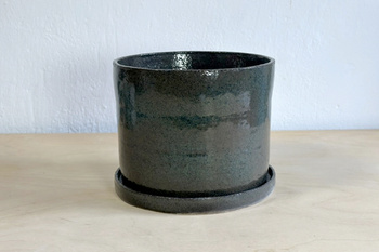 Osłonka na doniczkę z podstawką