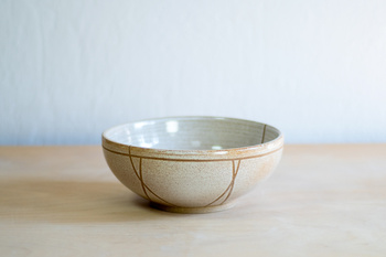 Miska orzechowa w dekoracyjne paseczki