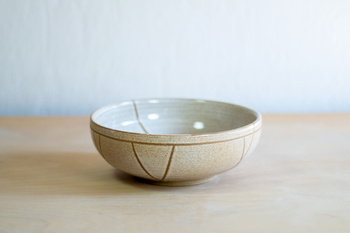 Miska orzechowa w dekoracyjne paseczki