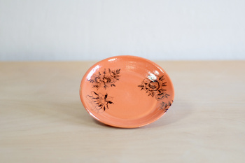 Spodeczek do małej filiżanki z tatuażami, pomarańczowy