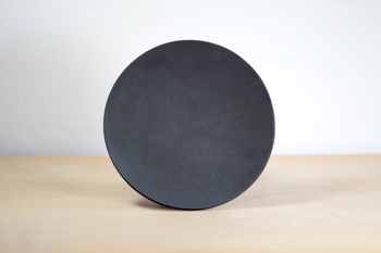 Talerz Relef czarne mandale