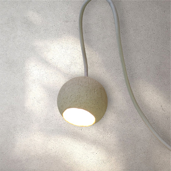 Lampka zadziorna kuleczka