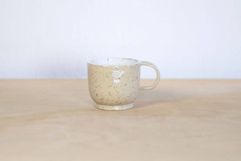 Kubek na kawę, wykonany ręcznie